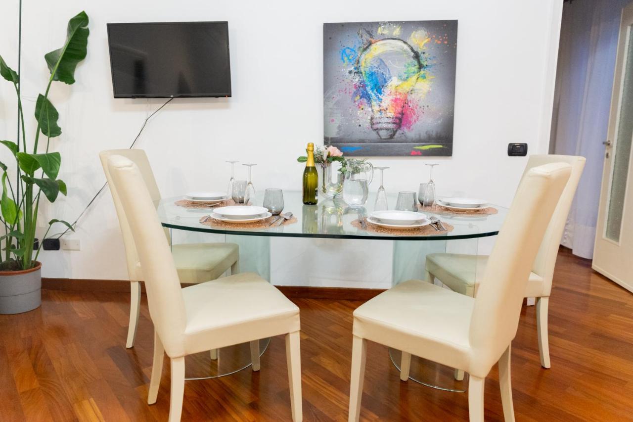 Sweet House Corso Genova Apartment Milano Ngoại thất bức ảnh